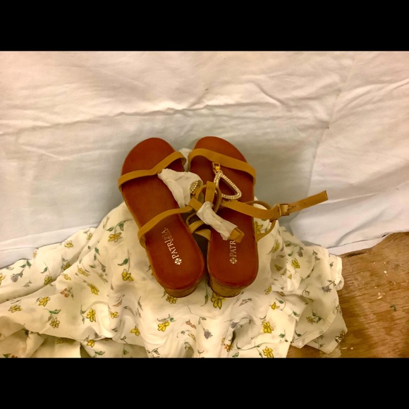 Patrizia “by in spring step” - Picture 2 of 2